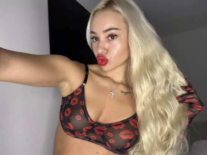 Come over and play with me