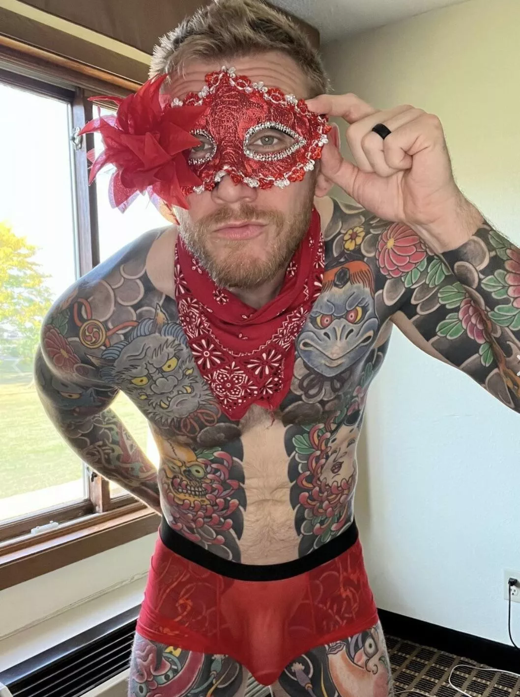 Do you like my costume?