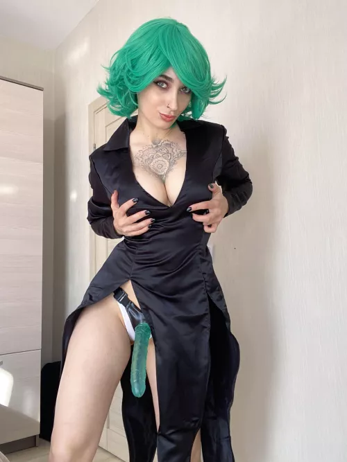 Do you want to know what secret weapon I hide under my dress?