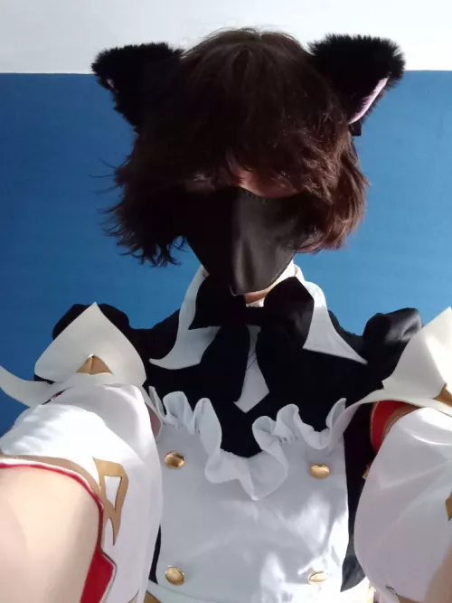 How's my late Halloween outfit 😎