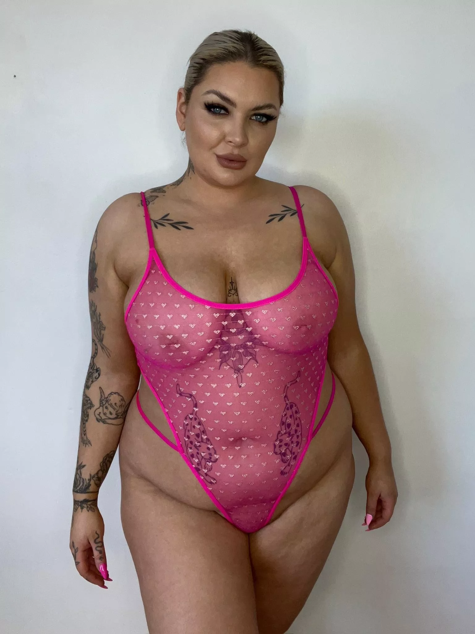 I’m chilling like this tonight, what we doing if you join?