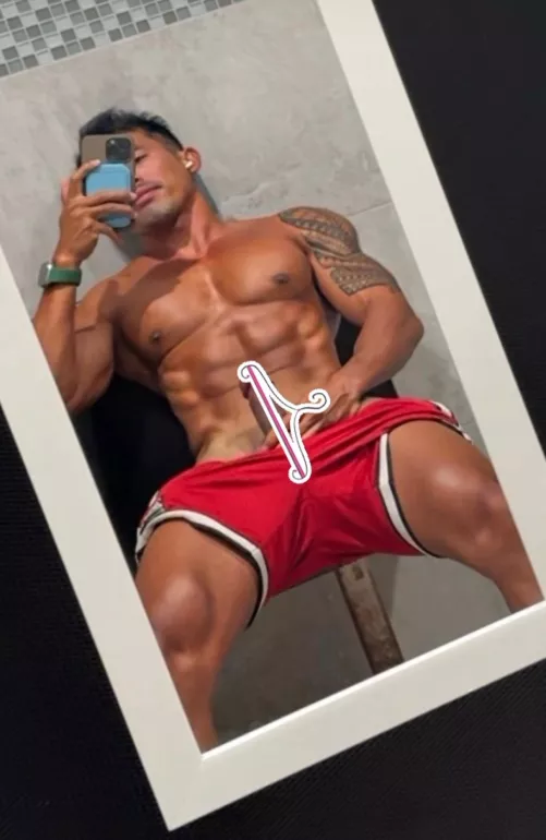 In the dressing room anybody need to hang anything?