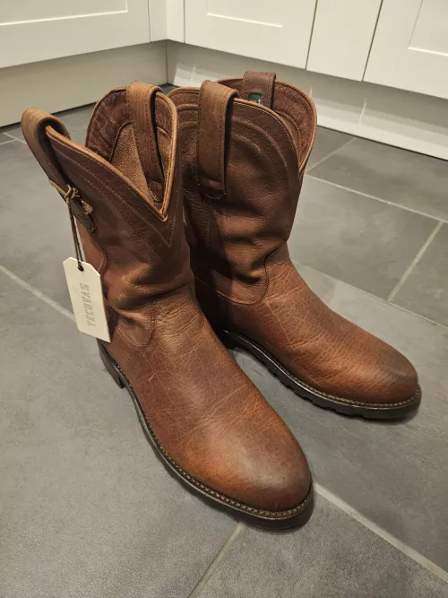 Scored first pair Tecovas