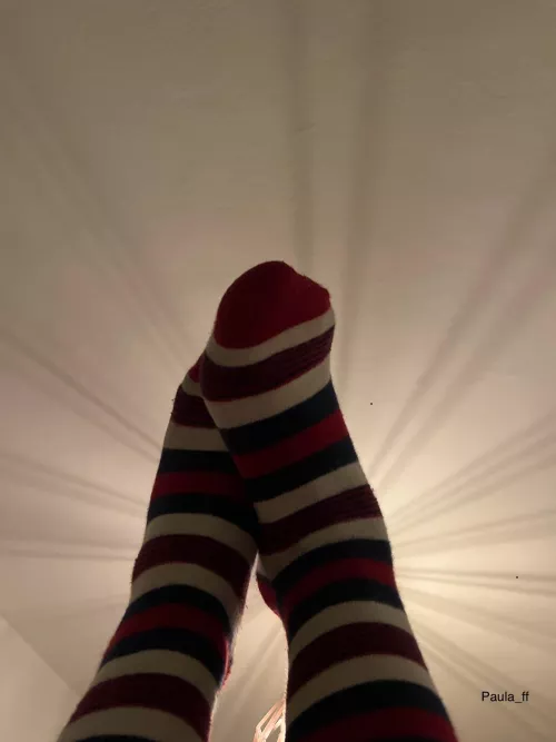 Walked today in my new winter shoes and now I have blisters on my soles 🥲