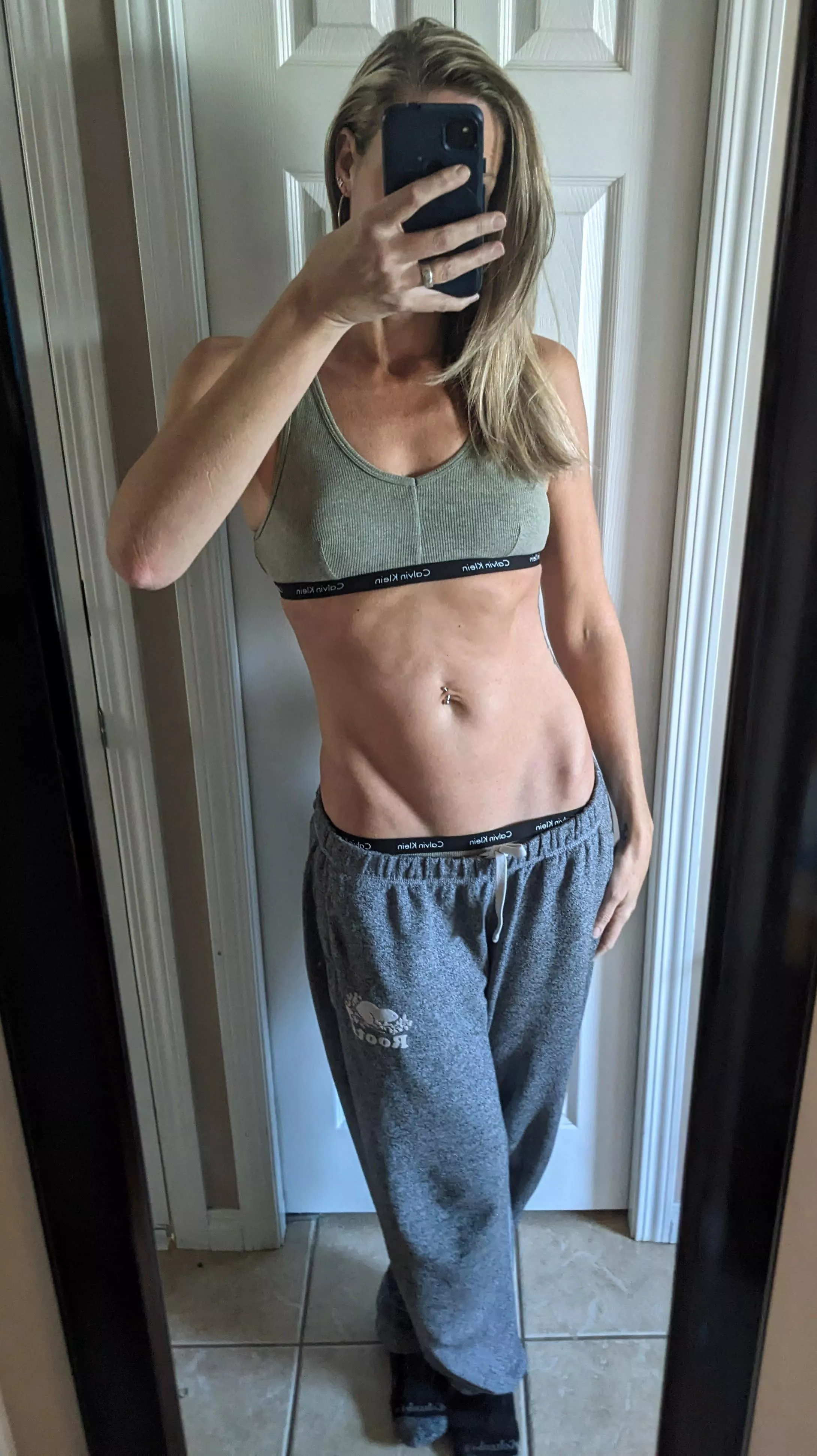 41 and 2 kids still skinny.