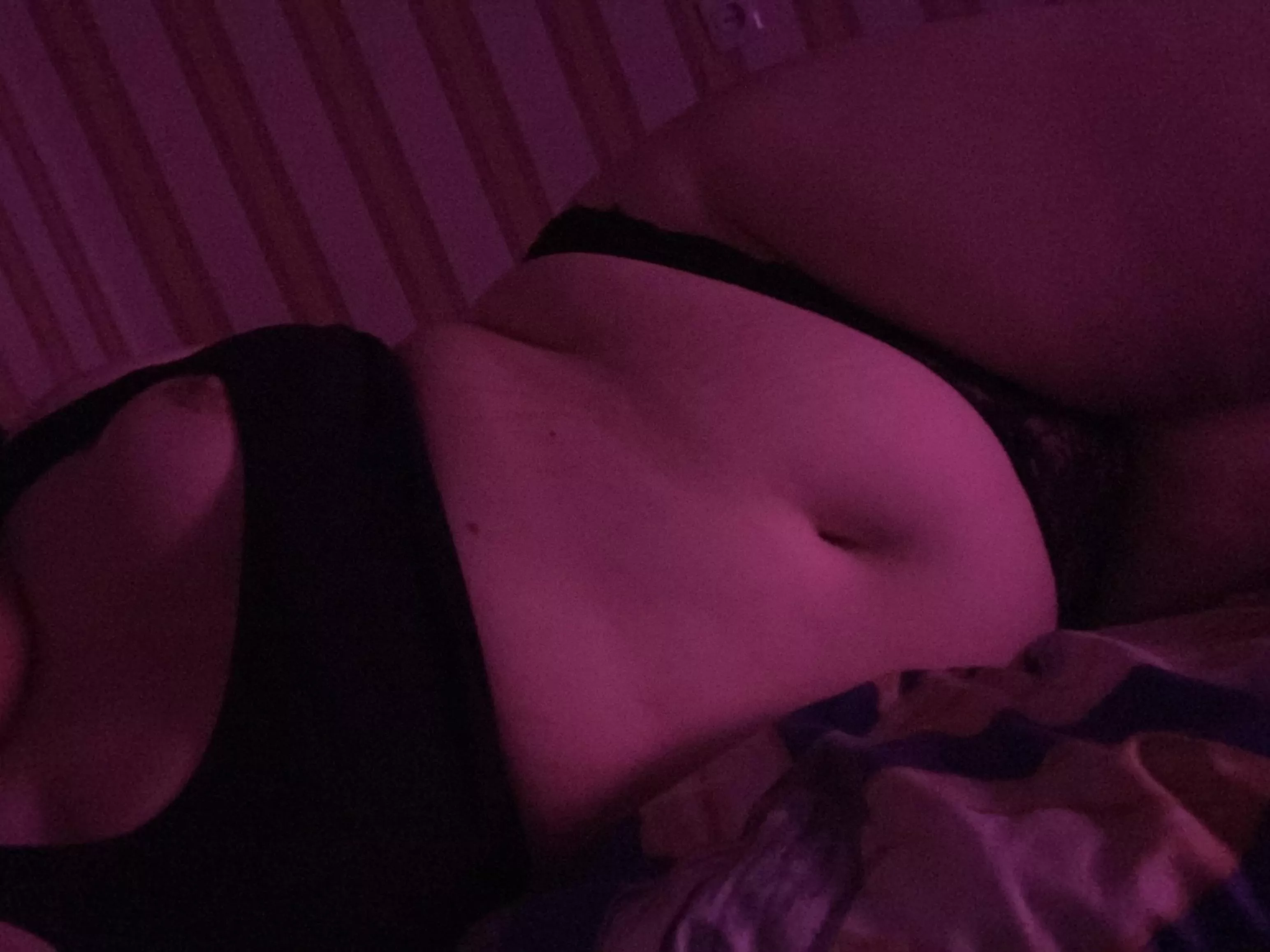 Here to break your no nut november streak 😝