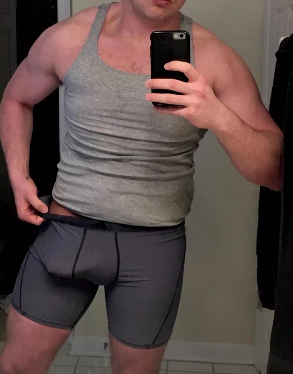 I answer the door like this (31)