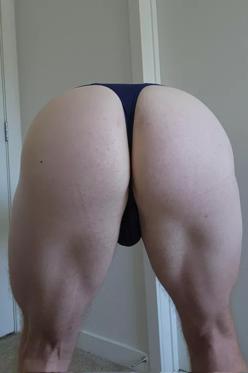 [M] I love wearing this thong to the gym and getting changed