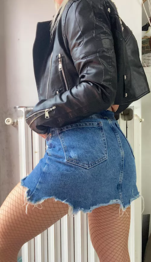 Mini denim skirt