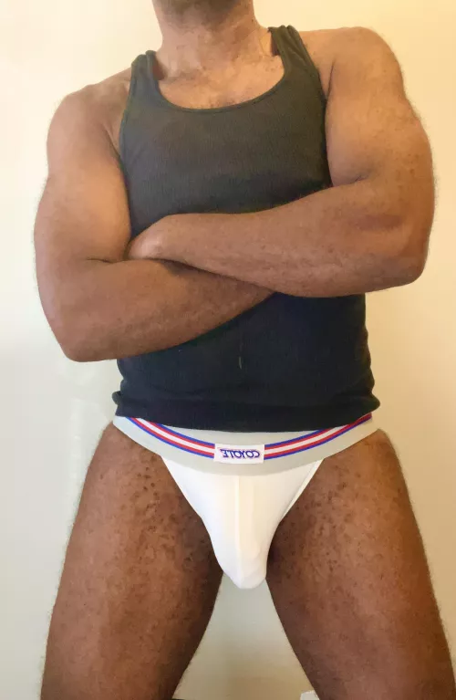You can even see the cock vein in this jockstrap
