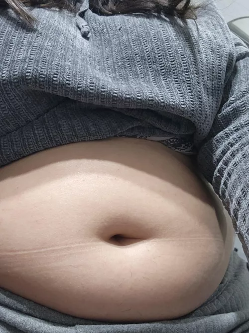 A deep bellybutton discover it with your tounge