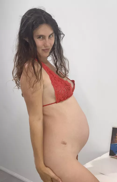 Does my belly turn you on ?