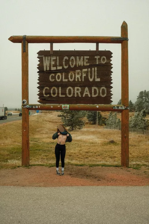 flashing my tiny titties to the highway!!