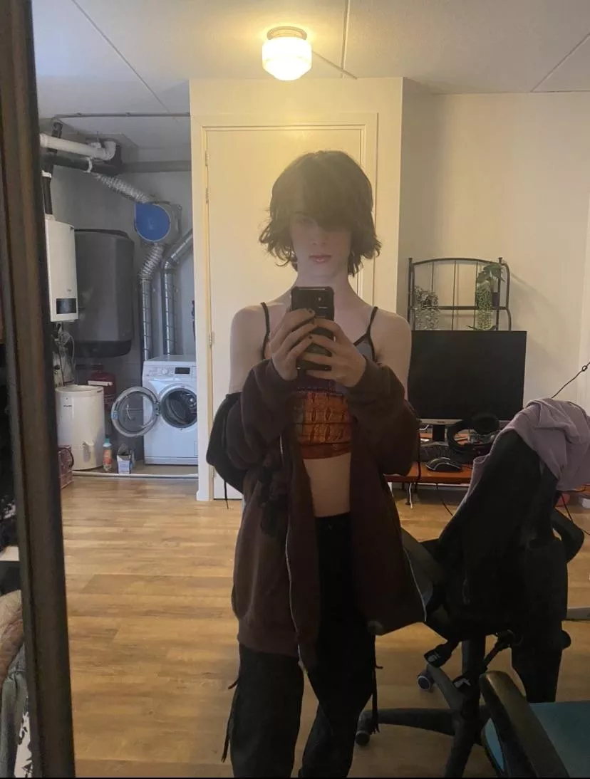 Hai💕💕 please say it back🥺