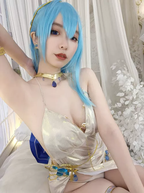 Helm cosplay by hokoro0609 from Nikke