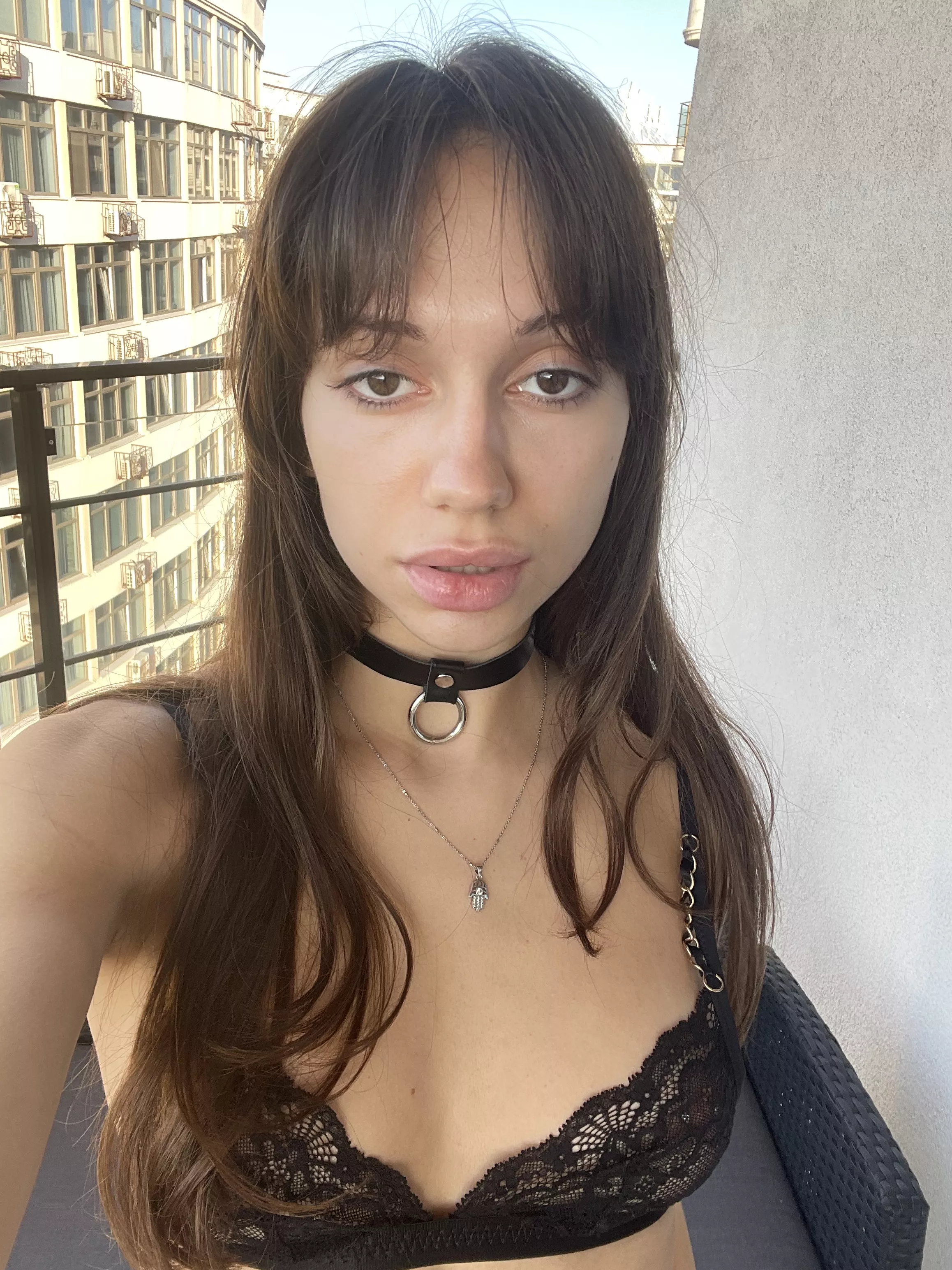 If you had the chance to date me, would you be my obedient slave?