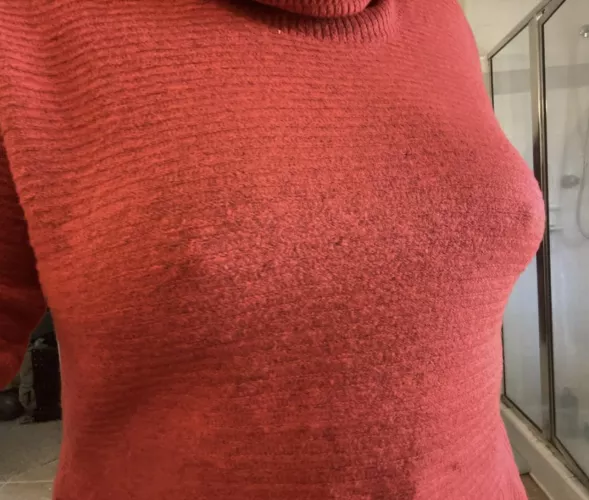 It’s a fluffy sweater. Nobody will notice, right?