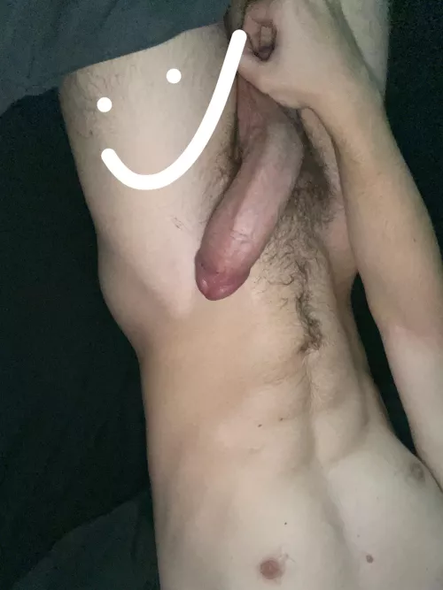 M 18 UK, slim bottoms hmu