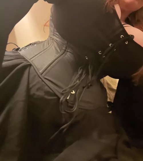 not sure how nsfw this is but i hope you enjoy it anyway :)