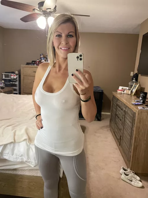 Todays GYM fit might be a little inappropriate but you can see my abs. Your thoughts?