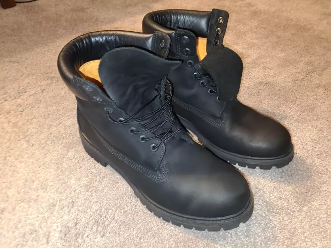 Welp. I fucked up my nubuck Timberlands trying to clean them. Part of me is horrified but the other part thinks they actually don't look bad. Could I please get an honest opinion?