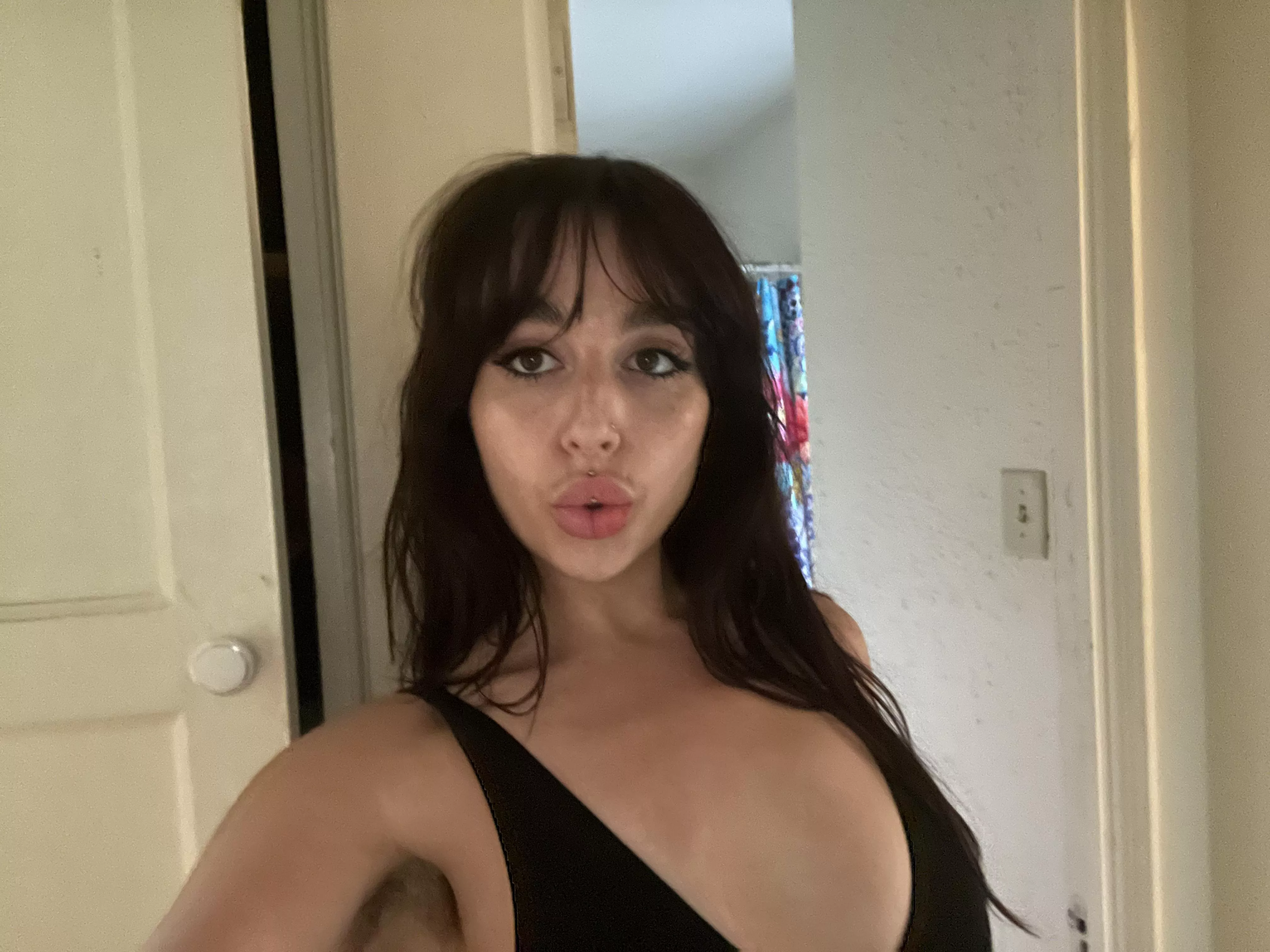 would you kiss my pits? ;) F28