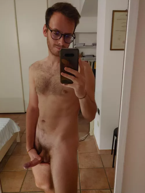 [25] Fellow otters, do you have those days where you are uncontrollably horny? Well today's the day 😅 Snap me if you wanna talk :)