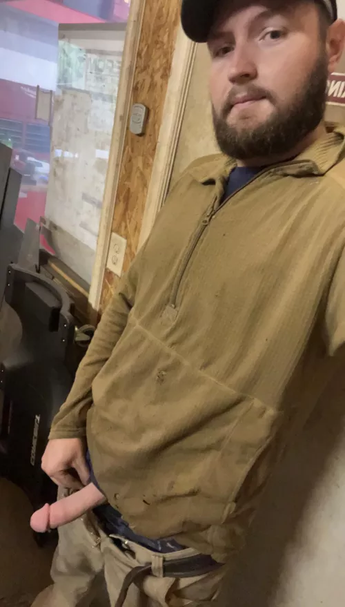 28M just couldn’t keep it in my pants today..