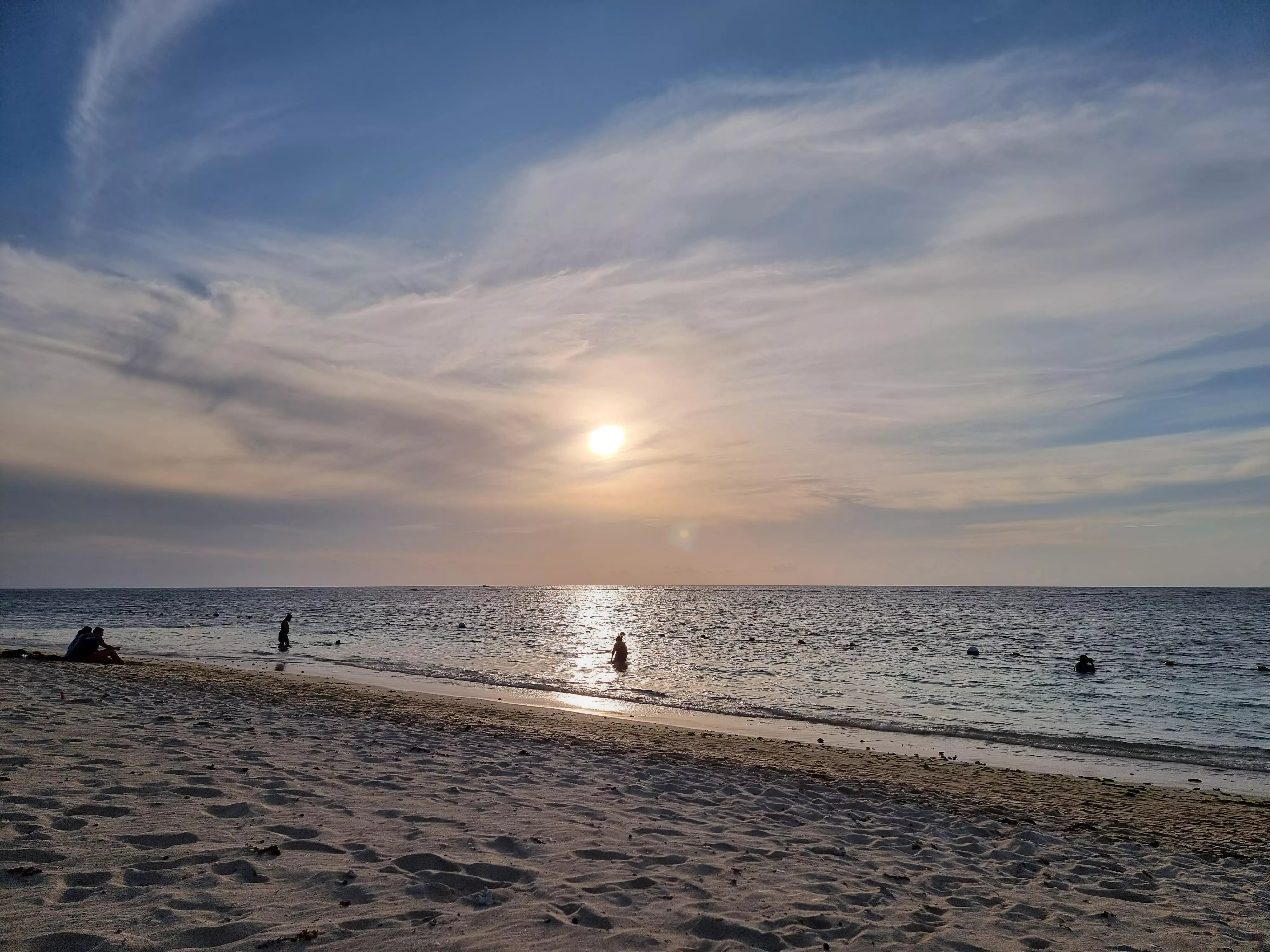 An hour at the beach