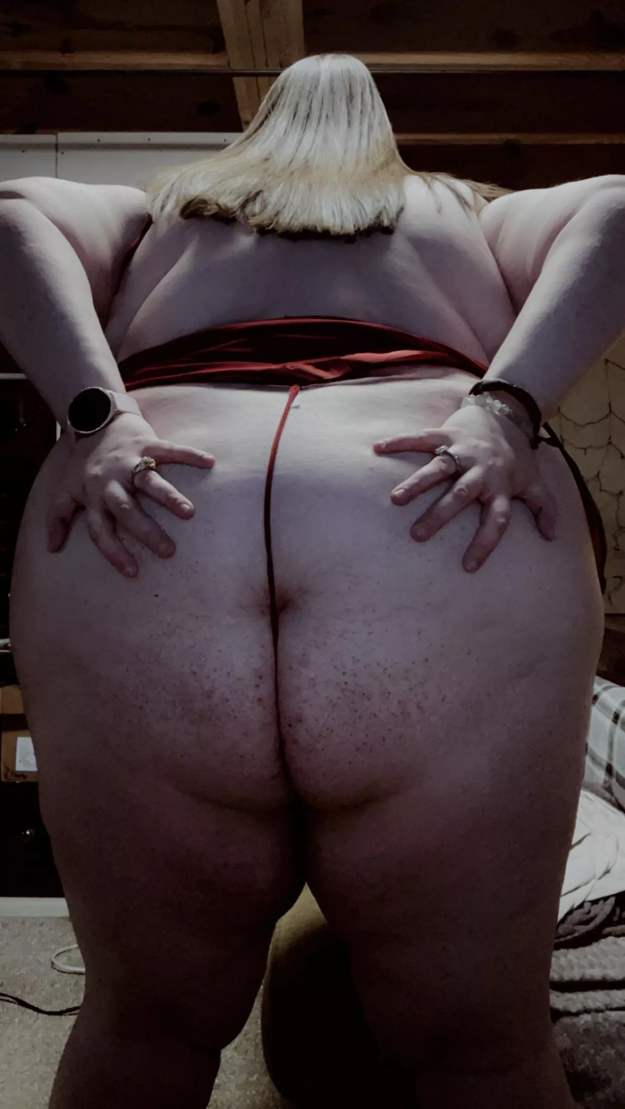 any time you get to see my ass is a good time, right?