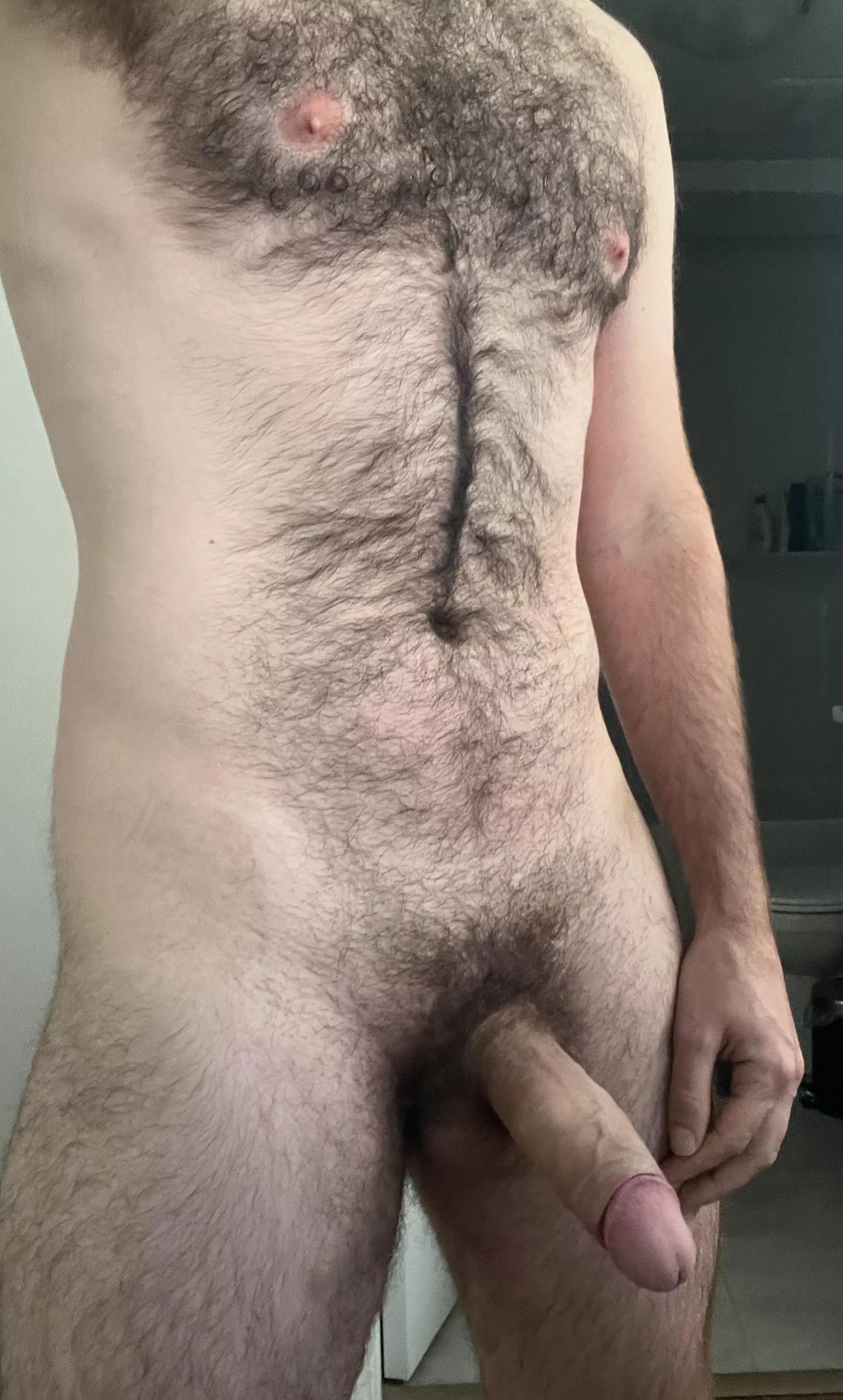 Get on your knees and take care of daddy