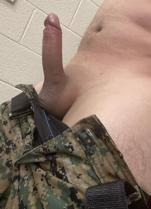 Happy 🏈 Sunday! I hope my uncut Latino cock brings you good luck today!