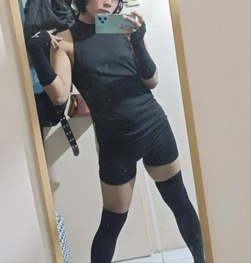 I bought new shorts :3