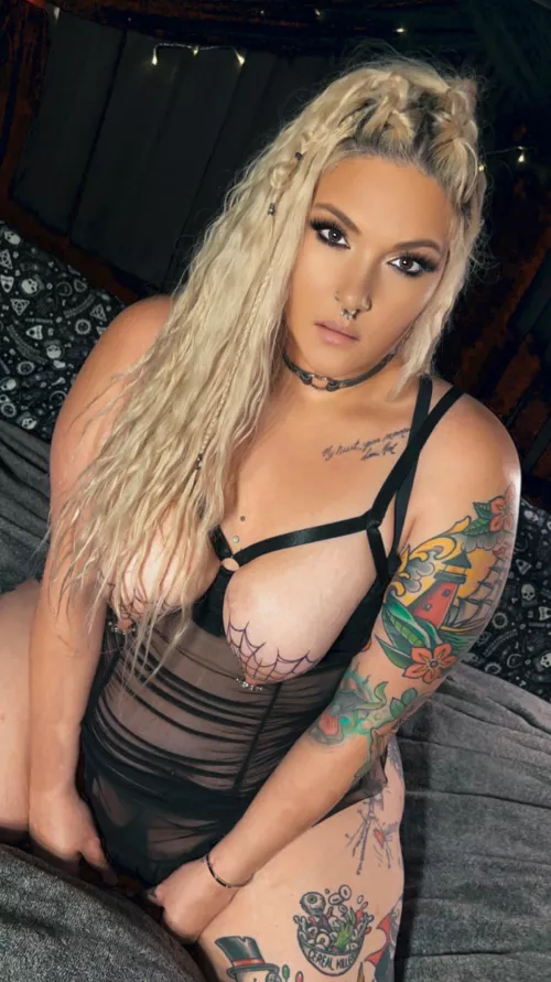 I thought nipple rings were a turn on until I got my tits tattooed… way better!