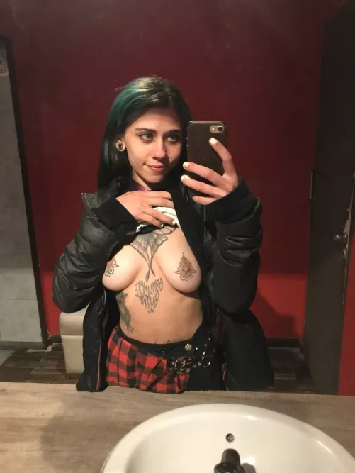 I wanna get some piercings on my nipples