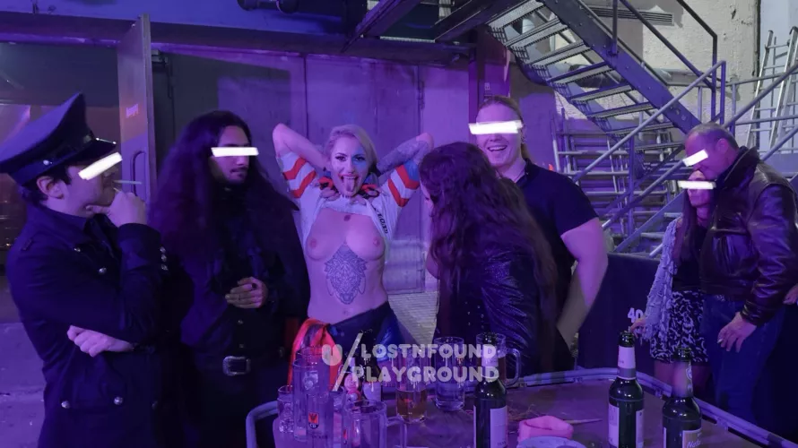 put a smile on a lot of faces that evening, can’t wait for the next costume party tho [OC] ❤️‍🔥