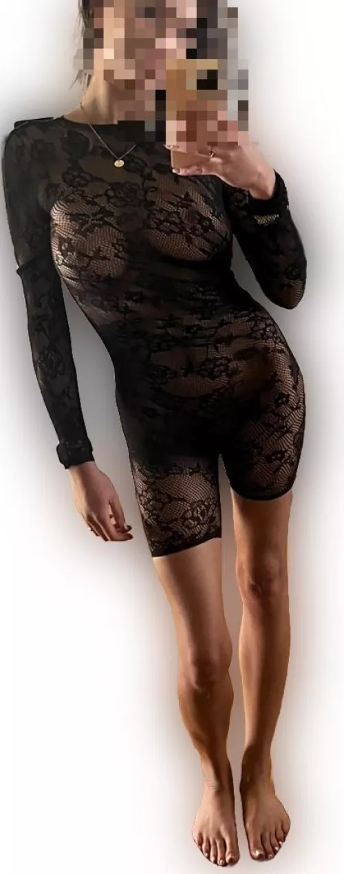 Swapped the AP for this Skims piece… maybe perfect for the next boudoir session