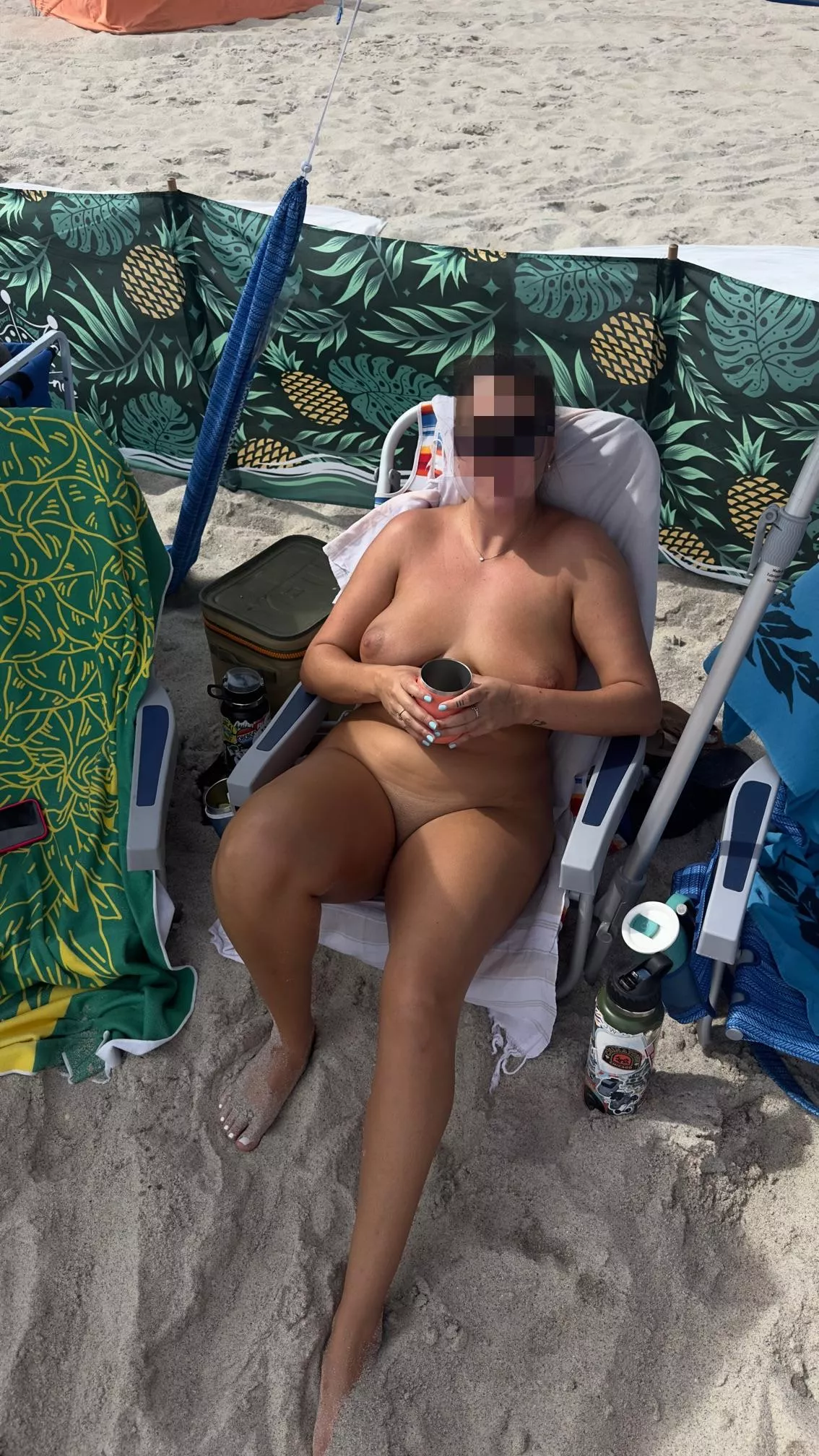 The sun made an appearance for us yesterday. Thankful to live in FL where we have nice weather 95% of the year! 🤩