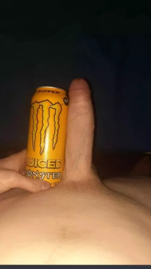 Upvote if my teen(19) semi humiliates you? Lets hear your tiny sizes