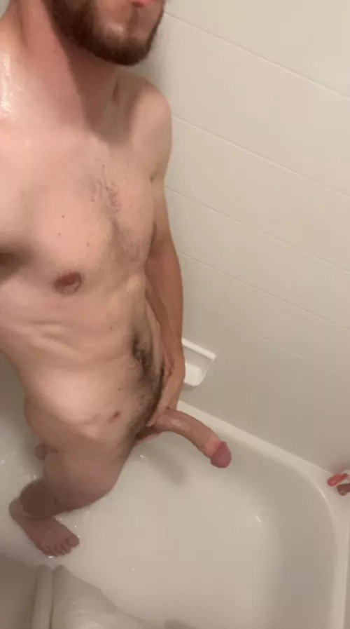 Who wants to join me in the shower? ;)