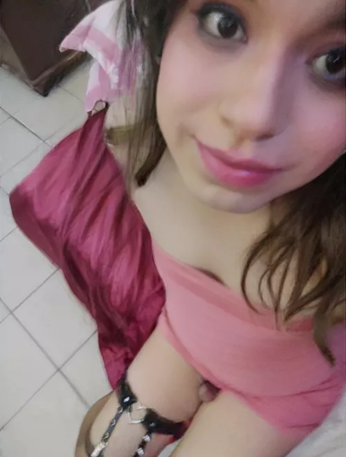 Would you date a mexican sissy wannabe?? 🩷