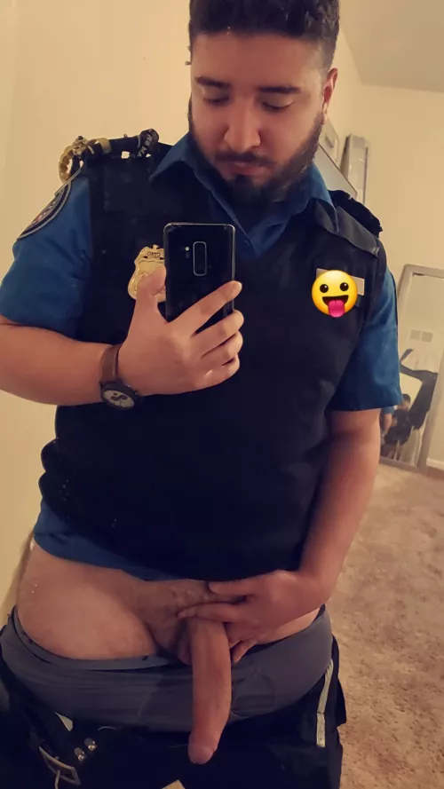 [30] This is too much for my wife....I have to share.🤸