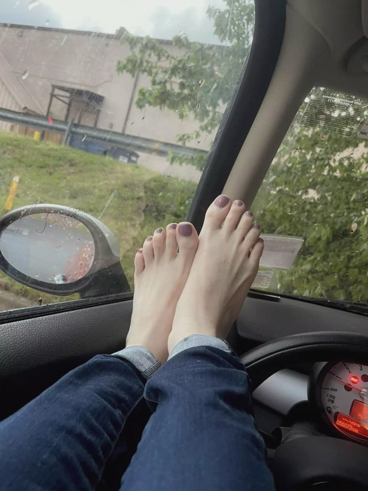 A different angle ^~^’ 💜