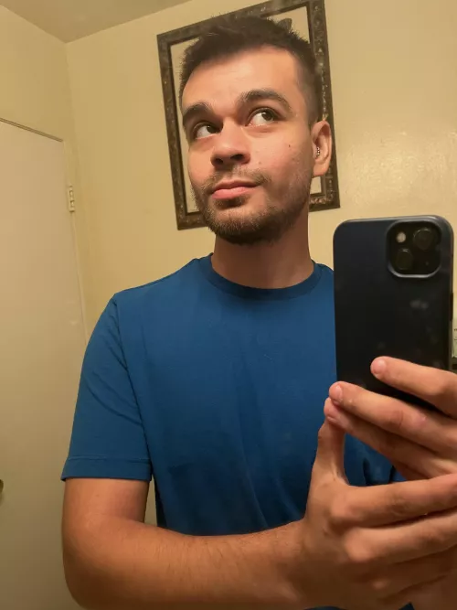 After months of long hair I finally got a haircut 🫣❤️