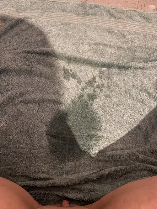 Aftermath from masturbating too hard with a full bladder 🫢
