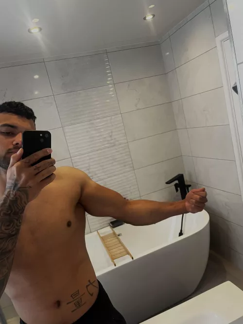 Are my forearms thick enough?