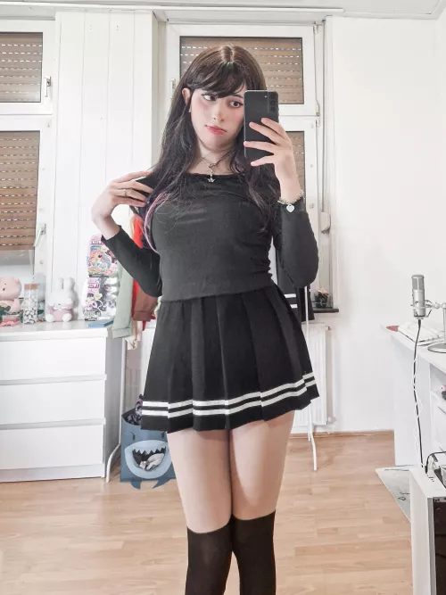 Could i date you? 🙈💗