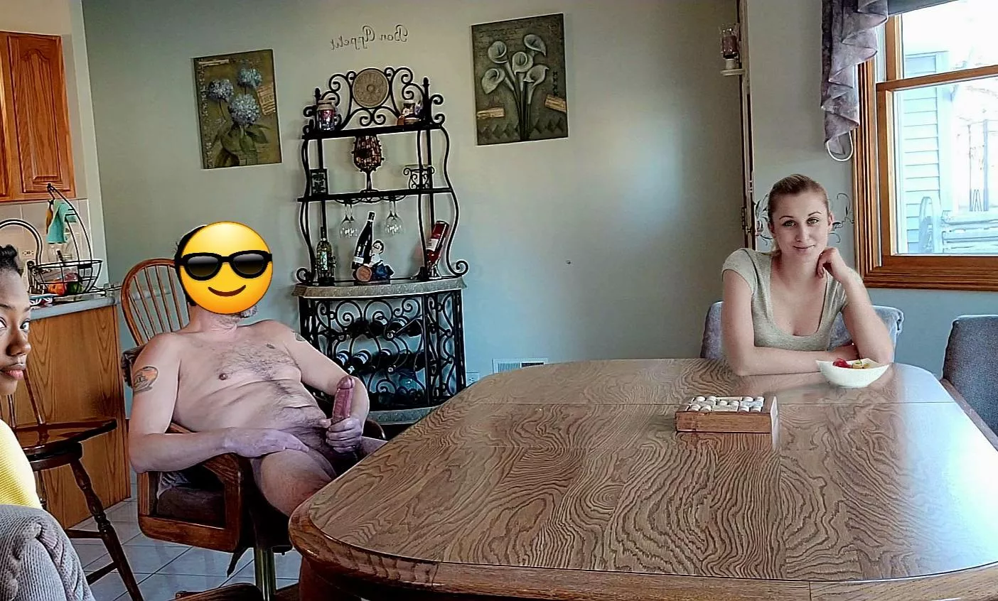 Guests begin to arrive at the party.