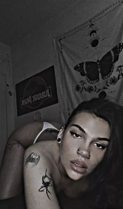 I’m tiny but my ass isn’t