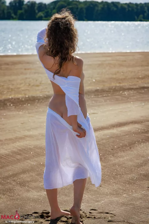 Jessa Ray Muse on the Shore